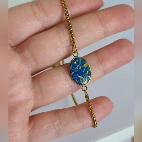 Handcrafted Boho Gold Blue Agate Gemstone Oval Dainty Adjustable Bracelet - Picture 6 of 8